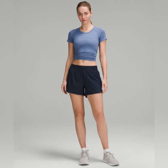 Lululemon hotty hot high rise lined short 4’, size 8, color: true navy - Picture 1 of 10